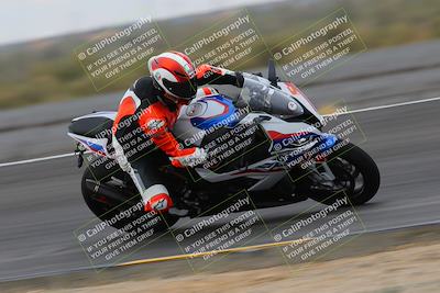 media/Jan-14-2023-SoCal Trackdays (Sat) [[497694156f]]/Turn 11 Inside (950am)/